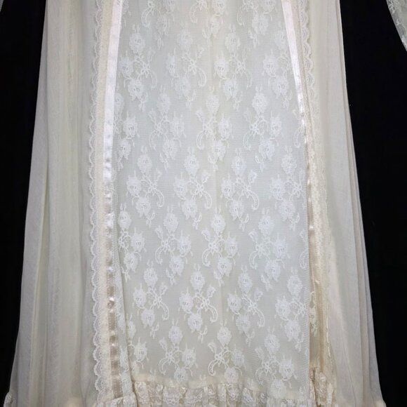 Vintage 1970s Gunne Sax by Jessica McClintock Lace Maxi Dress 5 - Picture 6 of 16